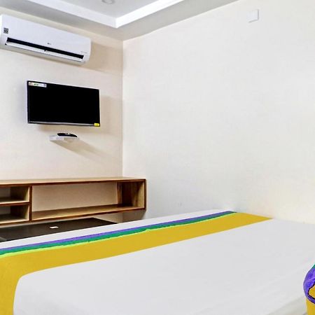 Itsy By Treebo - Vardhan Stay Inn Tirupati Kültér fotó