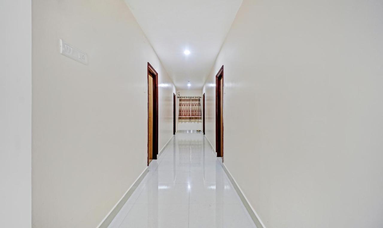 Itsy By Treebo - Vardhan Stay Inn Tirupati Kültér fotó